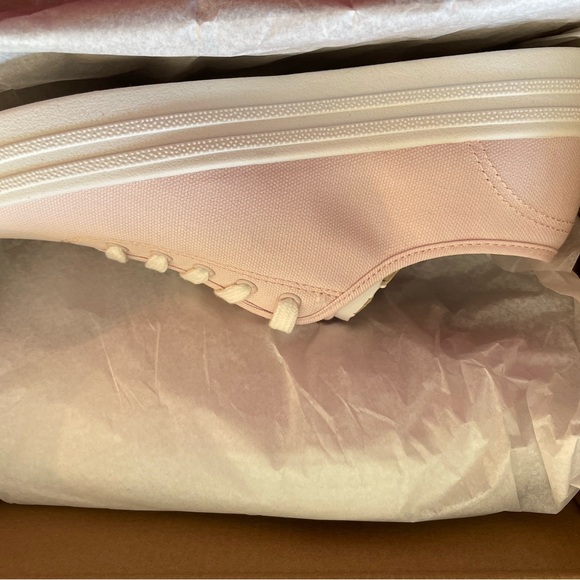 Keds Pink Sneakers Minimalist Design - Picture 3 of 4